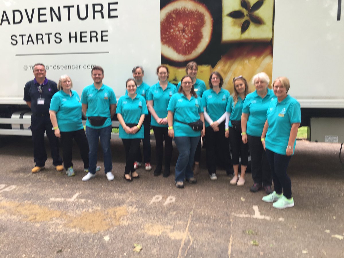 Team 6 ready to unload the hampers #ThePatronsLunch