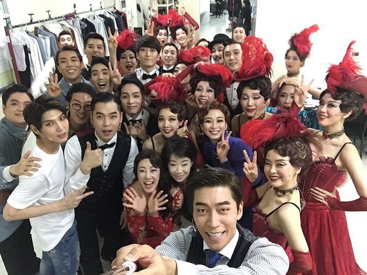 CkvI4yeWsAALZ8T.jpg:large