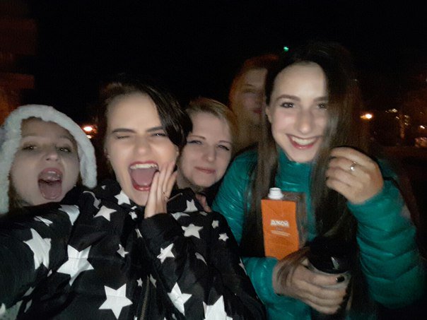 crazyNata95's tweet photo. За эту рабочую ночь произошло стооолько, что все в голове не укладывается. Чидэ- воистину семья
#ChiDae https://t.co/EROstQQ3yk