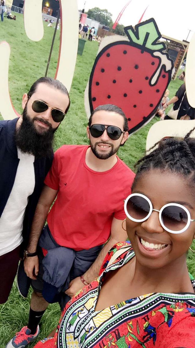 harleighreid_'s tweet photo. Yesterday's @SandCFestival with the broski's! 🍓🎉🙌🏾 https://t.co/c7YjMfJTNX