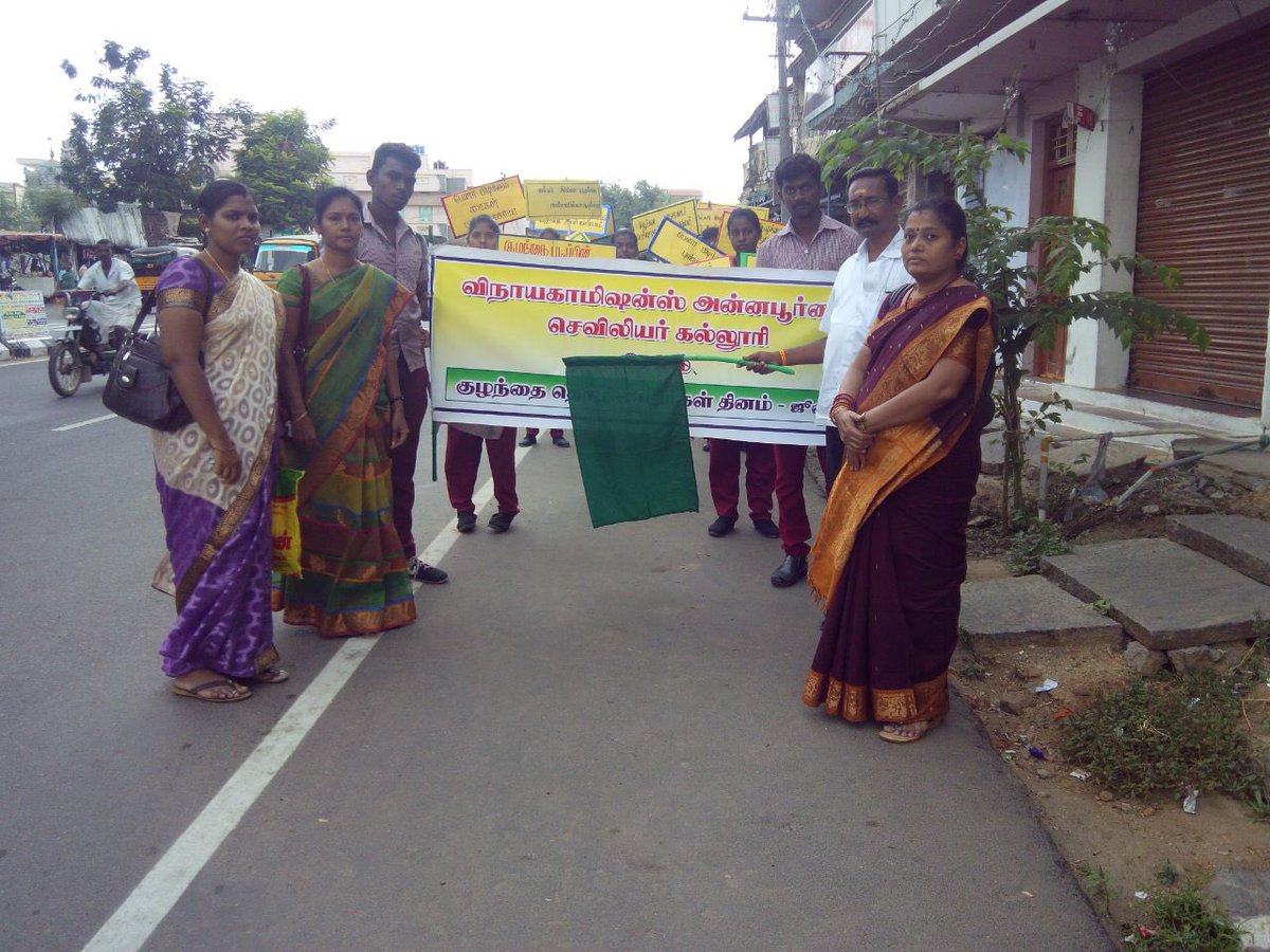 SALEMSHARAVANAN's tweet photo. VM Annapoorana College of Nursing rallies against child labor to spread awareness in rural belts. Well done, #VMACON https://t.co/Clrphyi9oT