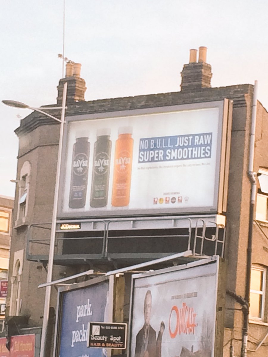 InderdeepGill's tweet image. From a smoothie in a bottle with no branding, to billboards all over London. #firstclient @SavseSmoothies 🍊🍐🍏🍓🍆