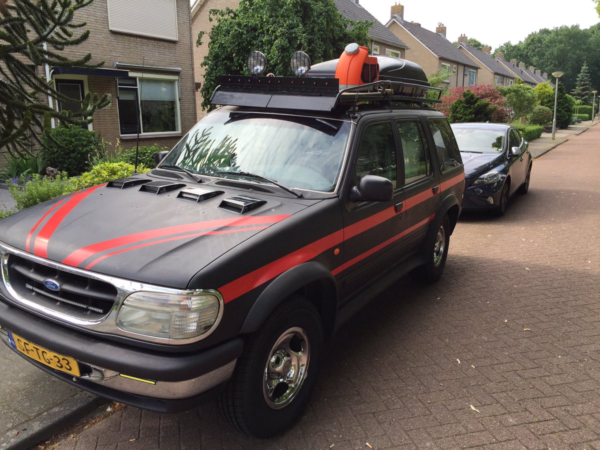 rollingblunder2's tweet photo. Het begint er op te lijken #puntjesopdei #carbagerun https://t.co/4rXusGKJPm