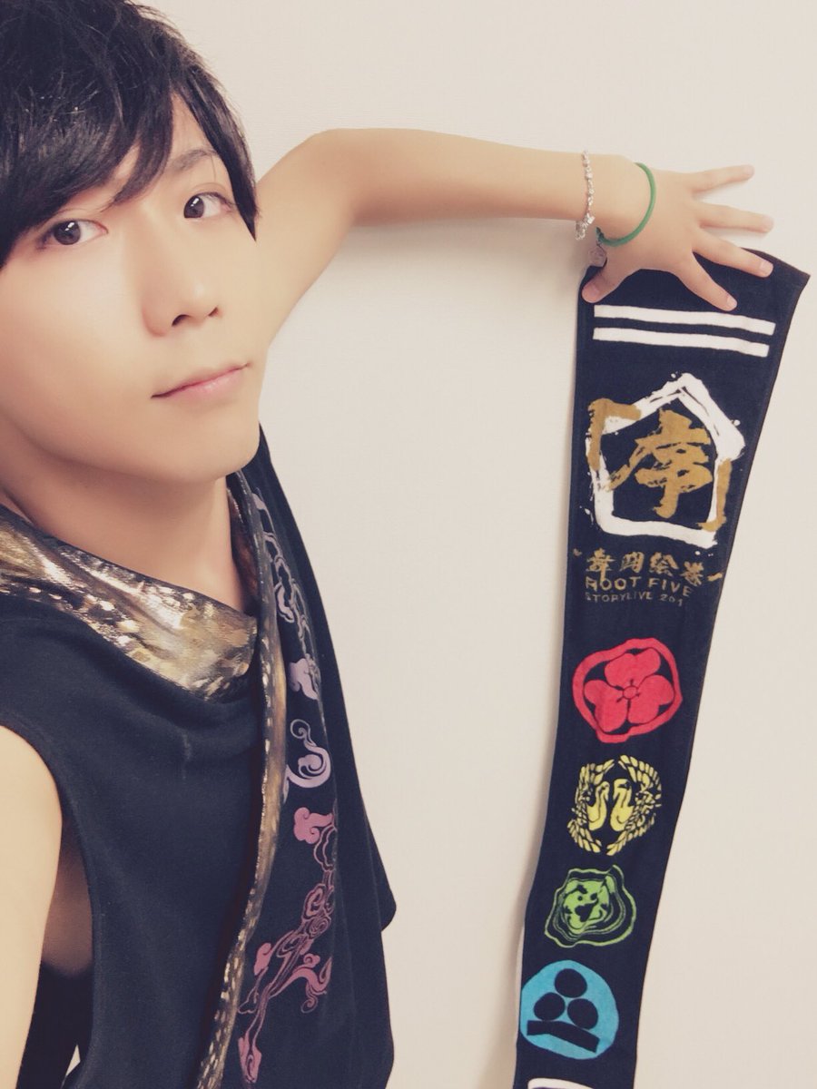 けったろ 全てのリリイベ終了ー ルートファイブです 藤谷です ツアーやってます 来てください ちなみにこれはタオルです T Co Ucw9iyi3gs Twitter
