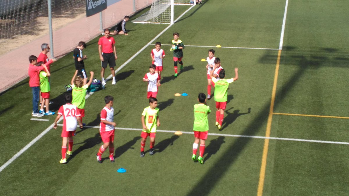 Al final no pudimos con el Villarreal. Gran partido d cuartos d los alevines 2005 <a href="/SantaTeresaCD/">Santa Teresa CD</a> en el mundialito.