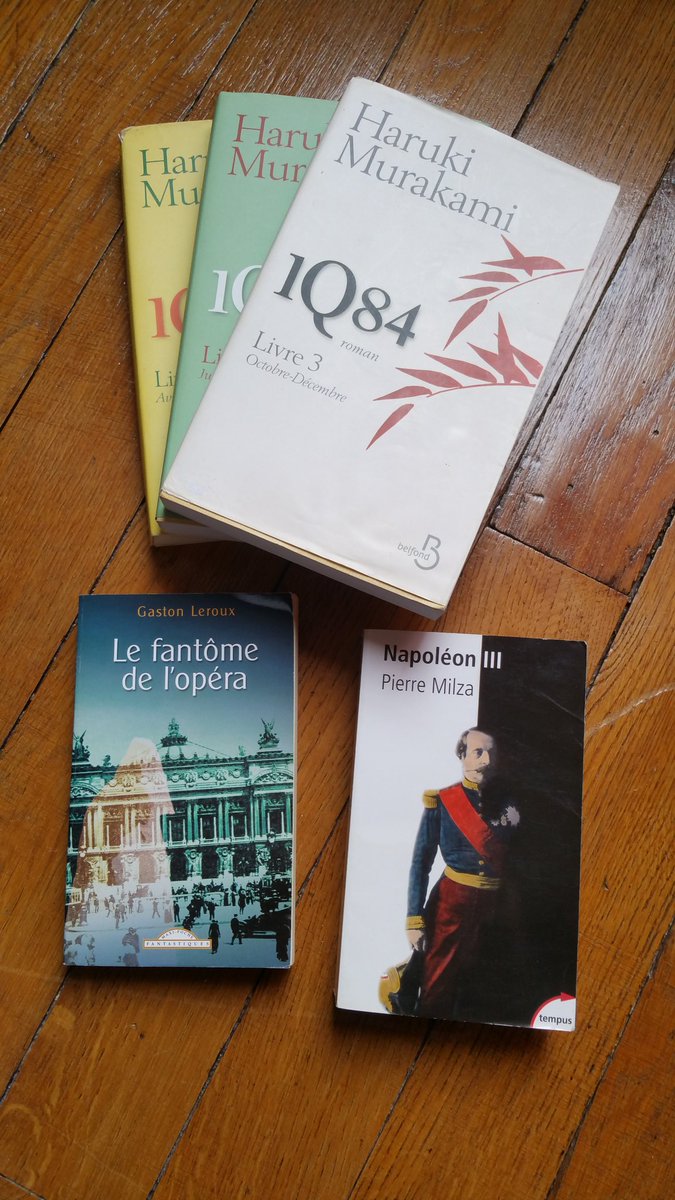 lagrandeval's tweet photo. Brocante : mes trouvailles 
#harukimurakami #gastonleroux https://t.co/Ykf1R1nz38