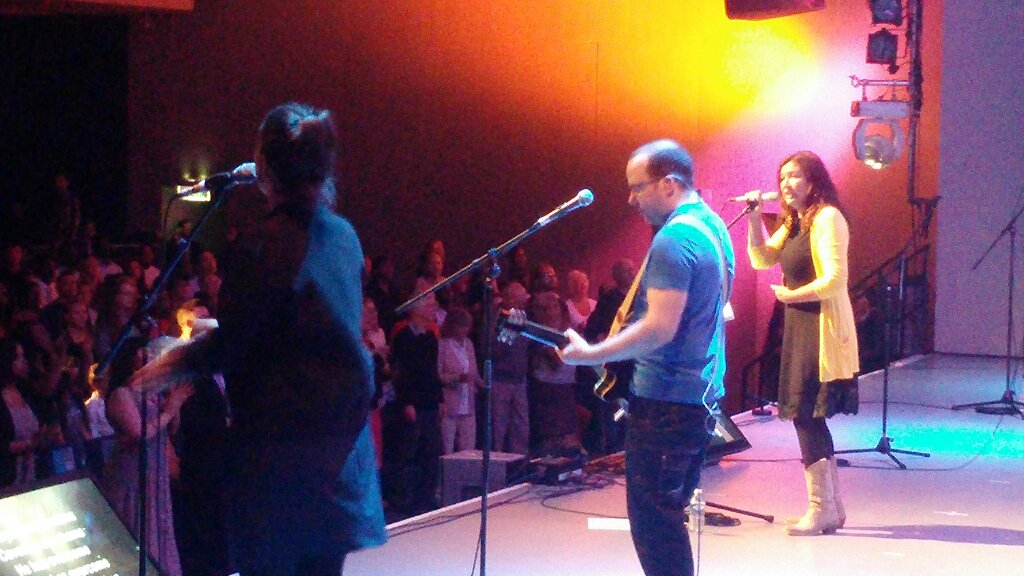 Destiny_TV's tweet photo. We have started @SECCGLASGOW with @OwenSue leading worship, getting ready for @Creflo_Dollar -Amazing atmos! https://t.co/CvDEObeumO