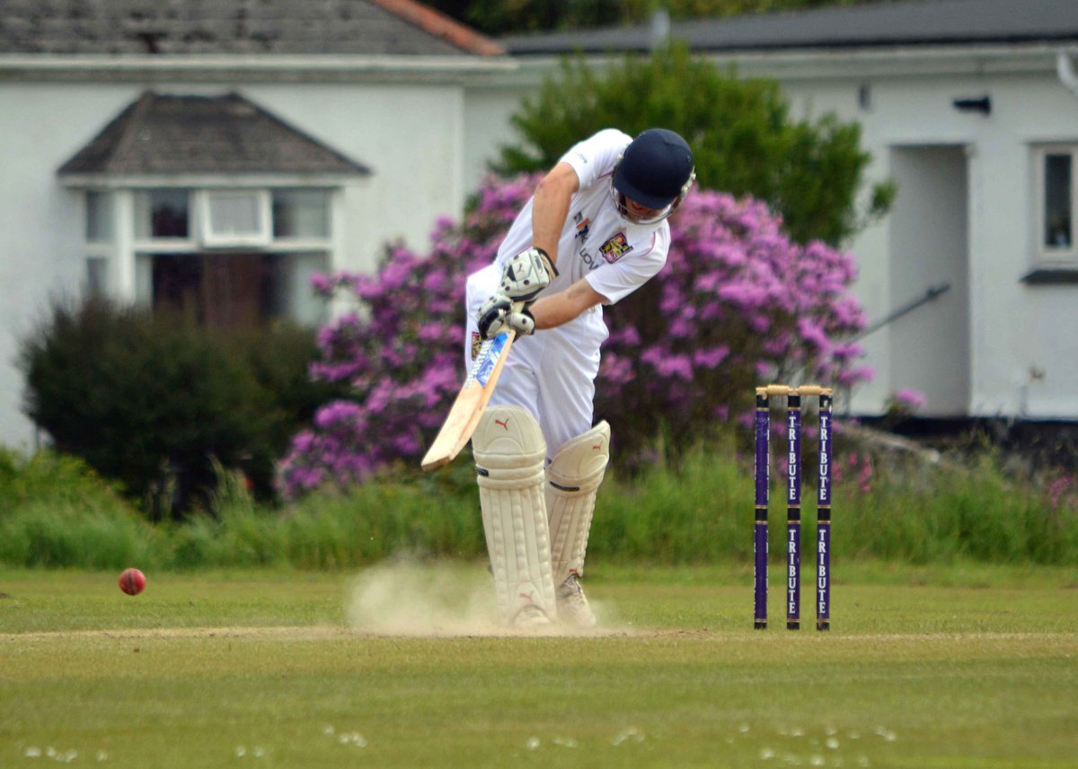 Troonteams's tweet photo. @Kibt80 I think you may be getting the hang of this batting lark! https://t.co/Ljv5UXxkeB