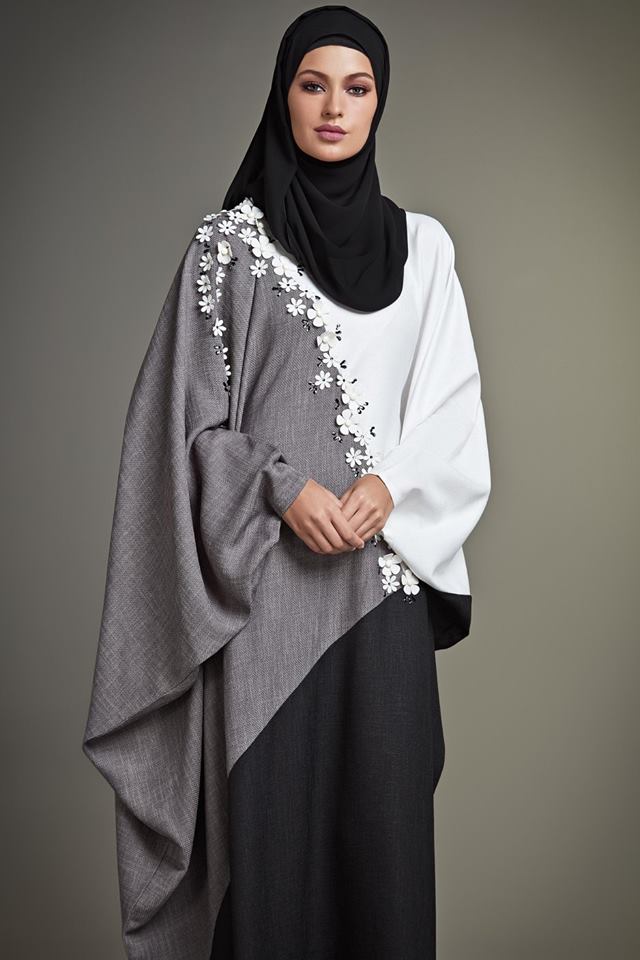 Rechazado comestible soltar Dubai Mall by Emaar on Twitter: "#Hanayen, haven for glamorous #sheilas and #abayas made with Swarovski crystals, introduces its latest collection. https://t.co/2ynhxmqnVz" / Twitter Rechazado comestible soltar Dubai Mall by Emaar on Twitter: "#Hanayen, haven for glamorous #sheilas and #abayas made with Swarovski crystals, introduces its latest collection. https://t.co/2ynhxmqnVz" / Twitter