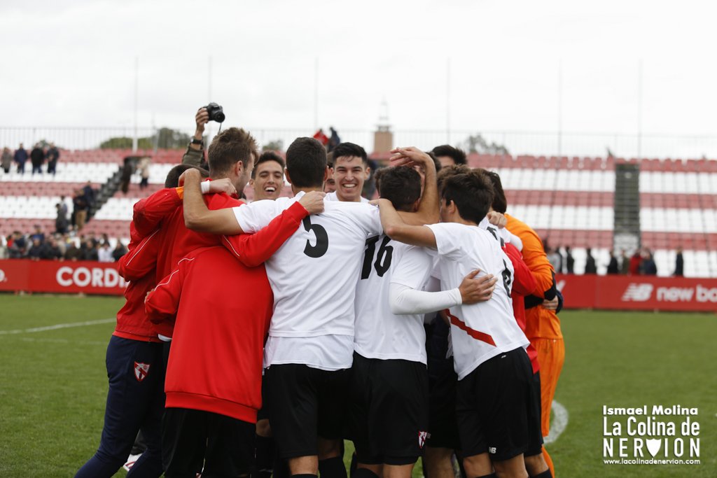 dorsal16_'s tweet photo. ¡FINAL DEL PARTIDO! ¡EL SEVILLA ATLÉTICO ESTÁ EN LA FINAL DE LA FASE DE ASCENSO! #SevillaAtletico 0-0 @UDLogrones https://t.co/37e4TYWWVy