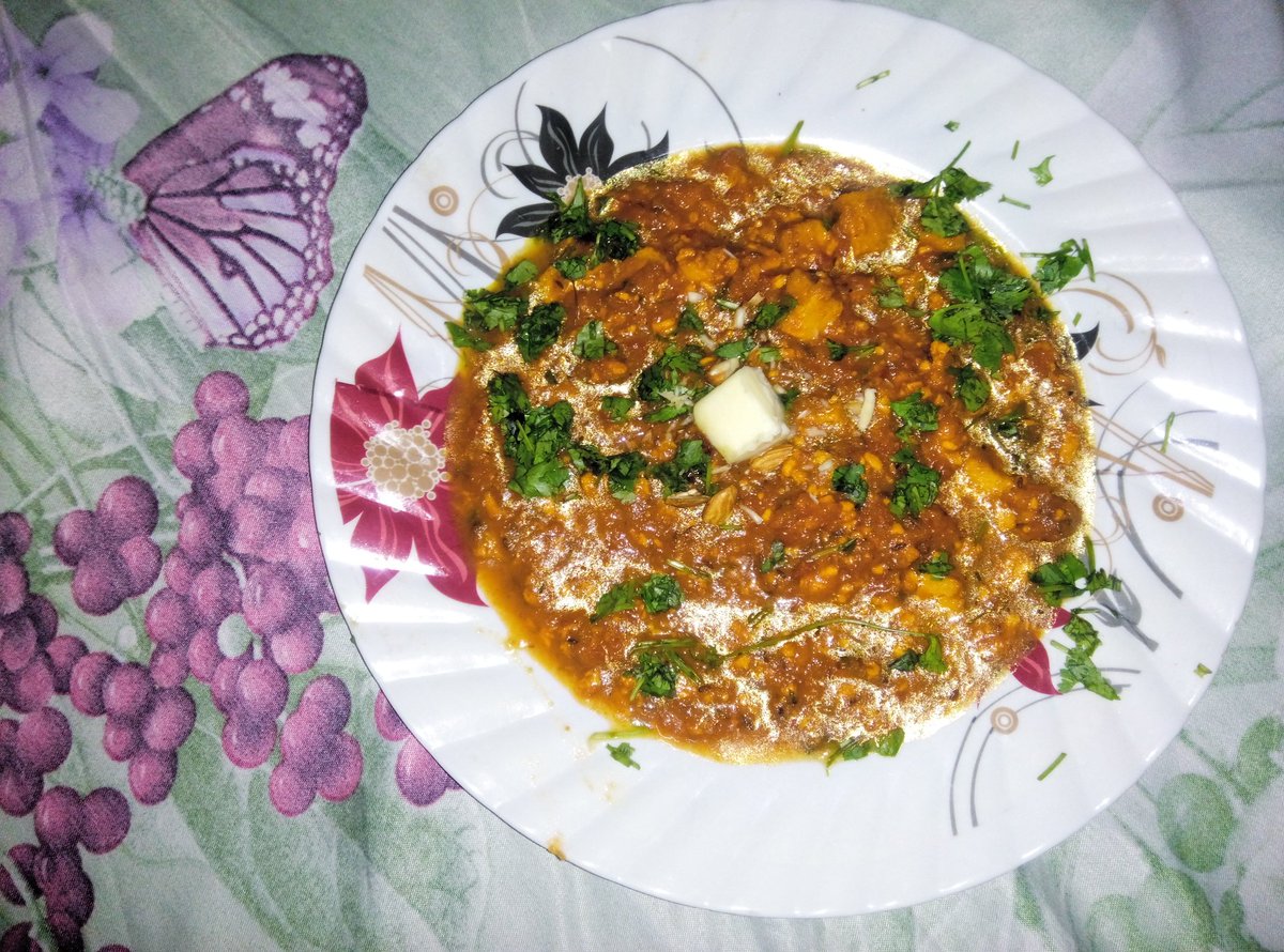 TheChefRT's tweet photo. Yammiee Paneer_Batar_Masala.. made By Me #lovePaneer #Foodie #ChefRT 😘😍 https://t.co/vY0RYThKt2