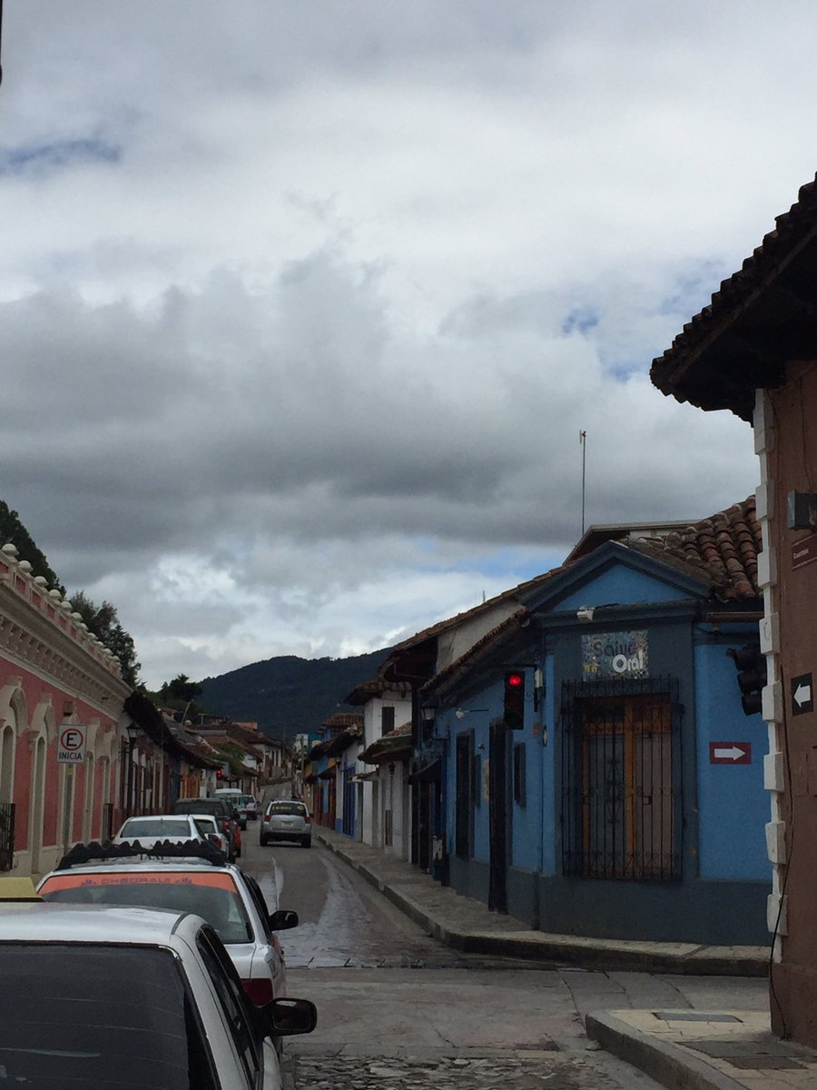 Rompiendo Fronteras tweet media