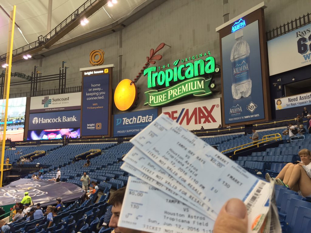 cmdonn's tweet image. My lovely wife Lauren won these for family day :) thanks again !!