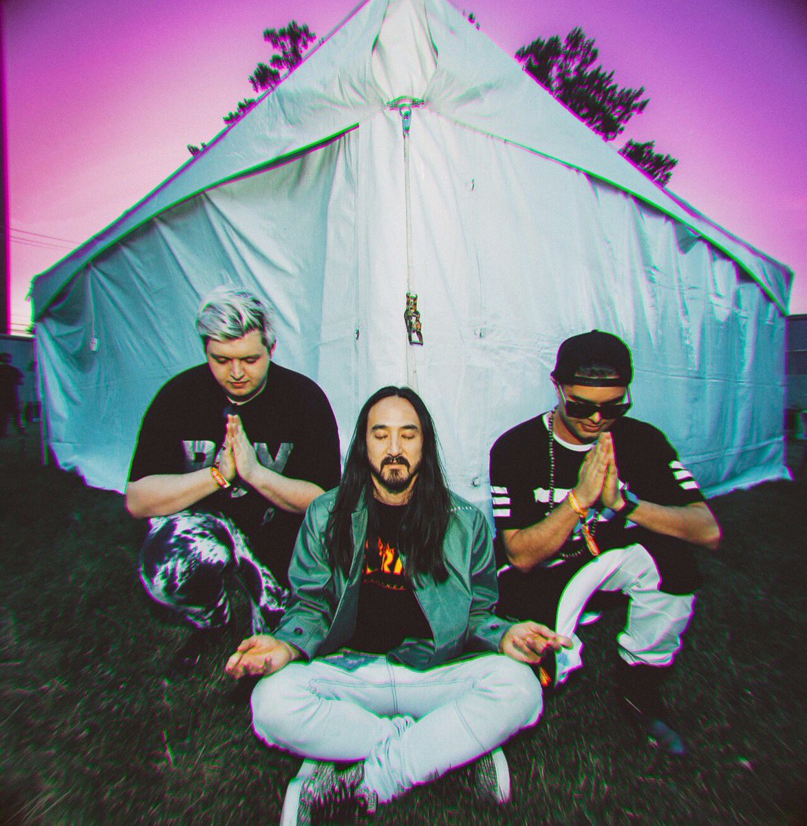 #zenaoki #27. The Aoki X @fluxpavilion X @datsik Meditation. #SpringAwakening. Chicago IL. June 10, 2016. https://t.co/Mm7QFGsByq