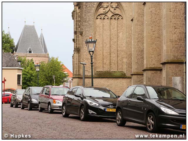 ... foutgeparkerende auto's gaan zo onderhand tot erfgoed van #Kampen behoren ... #tja
@POL_IJsNrdTC @GeertMeijering