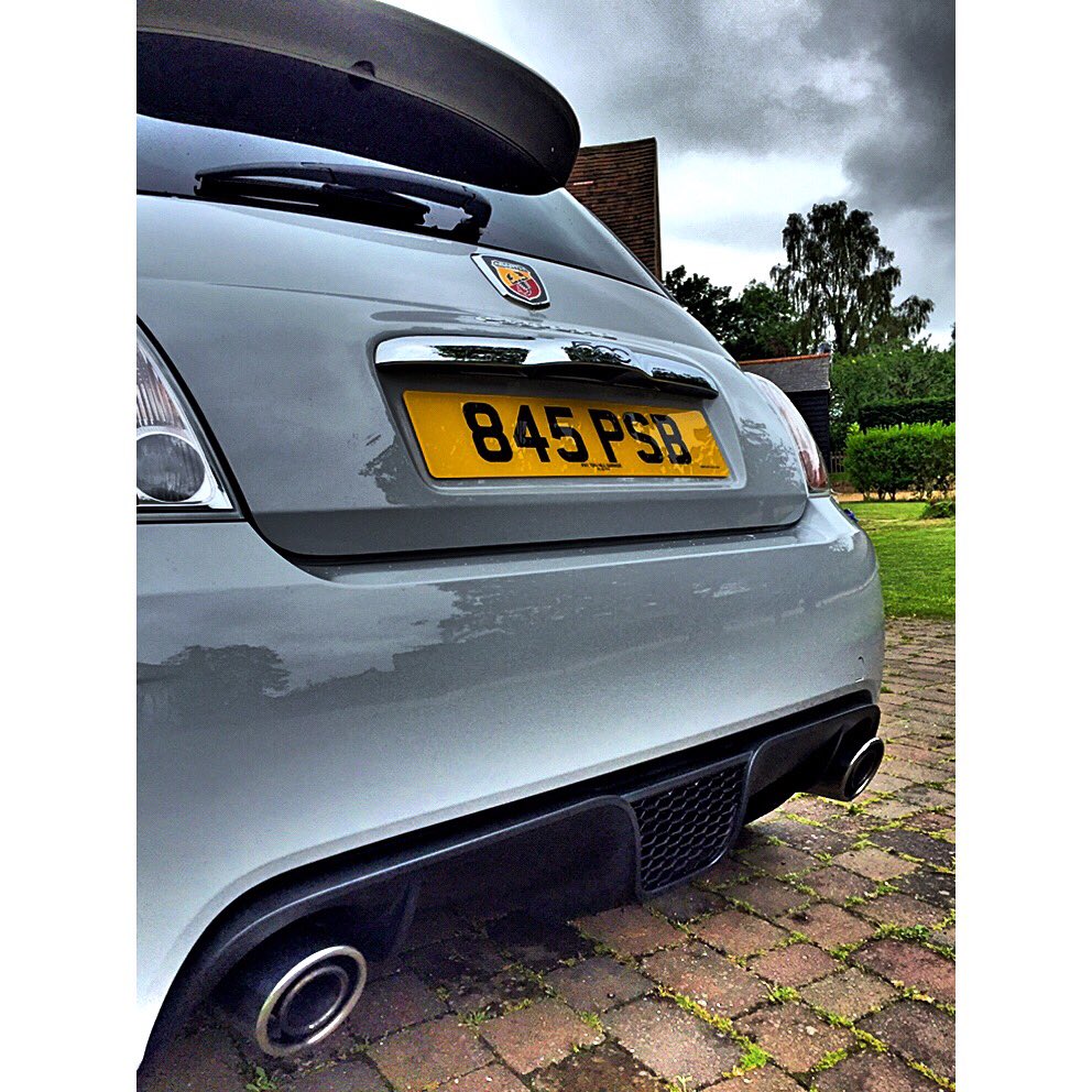 gavoo7's tweet photo. I see you baby, shakin dat ass 😍 #Abarth @AbarthUK https://t.co/AhDZf16gSS