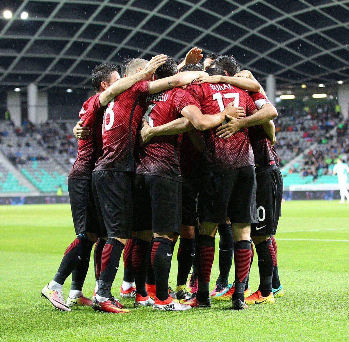 BarutHotelsTR's tweet image. We wish the best of luck to the national Turkish football team as they face Croatia in a #EURO2016  today! ⚽🏆