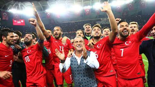unalmercan's tweet photo. Türkiye zamanı https://t.co/be5BOGtbsz