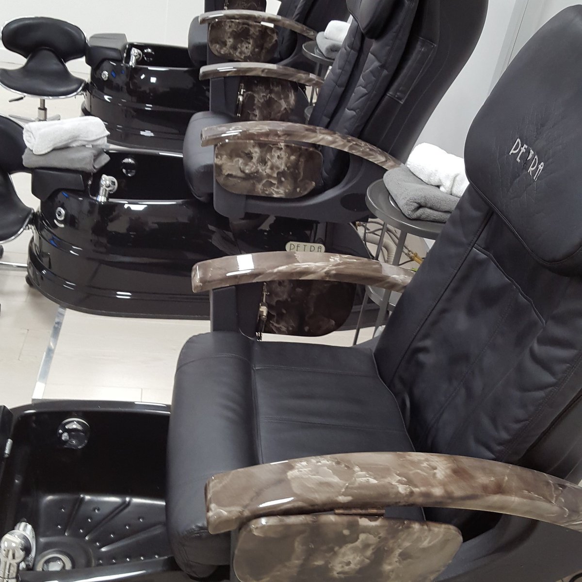 Moda (@modabeauty8) on Twitter photo 