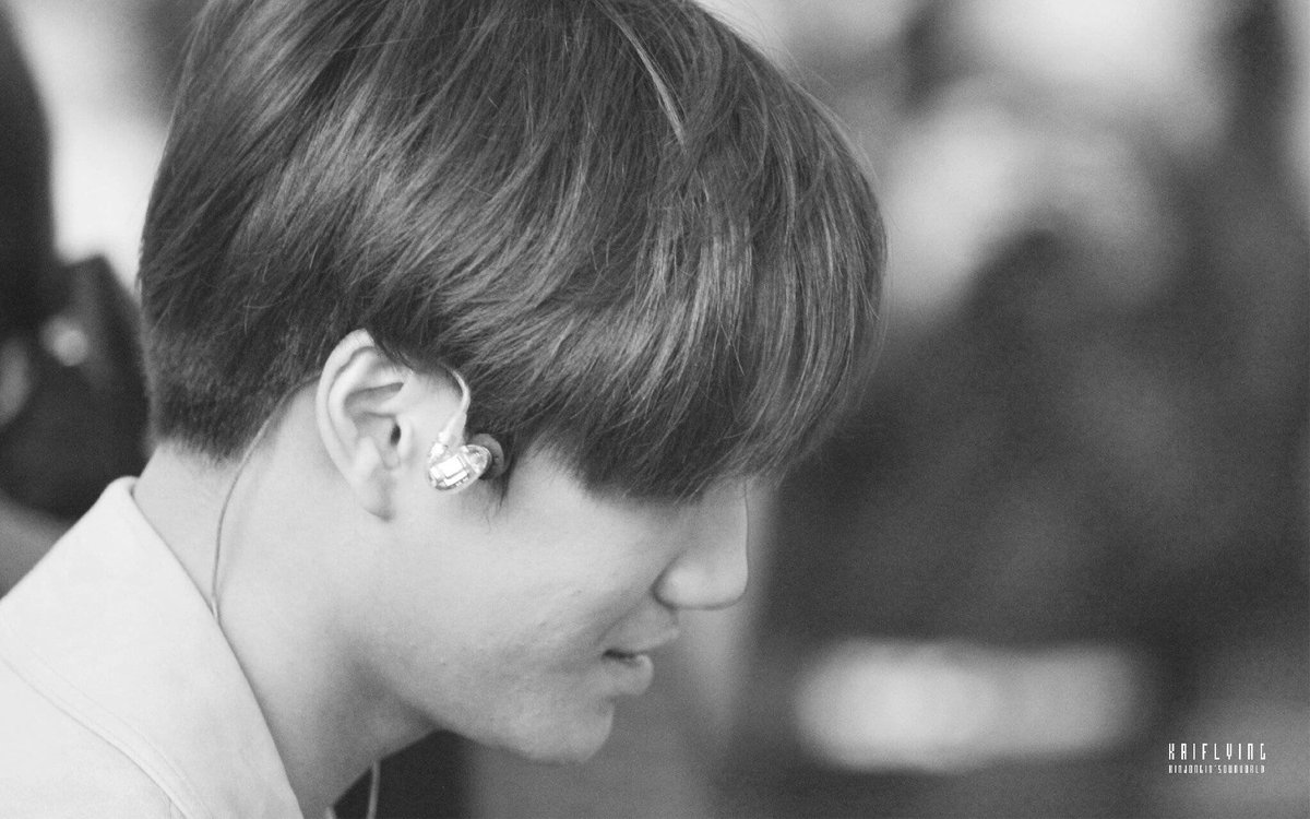 _KaiFlying's tweet photo. [HD]160430 GMP😌#KAI https://t.co/2yiT6CahZT