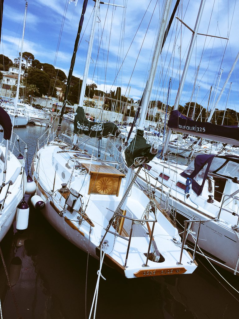 AlexanderJawtec's tweet photo. Last day in #cotedazur #antibes hope #Manchester sorts it's weather out pfft https://t.co/FxmZErLBrC