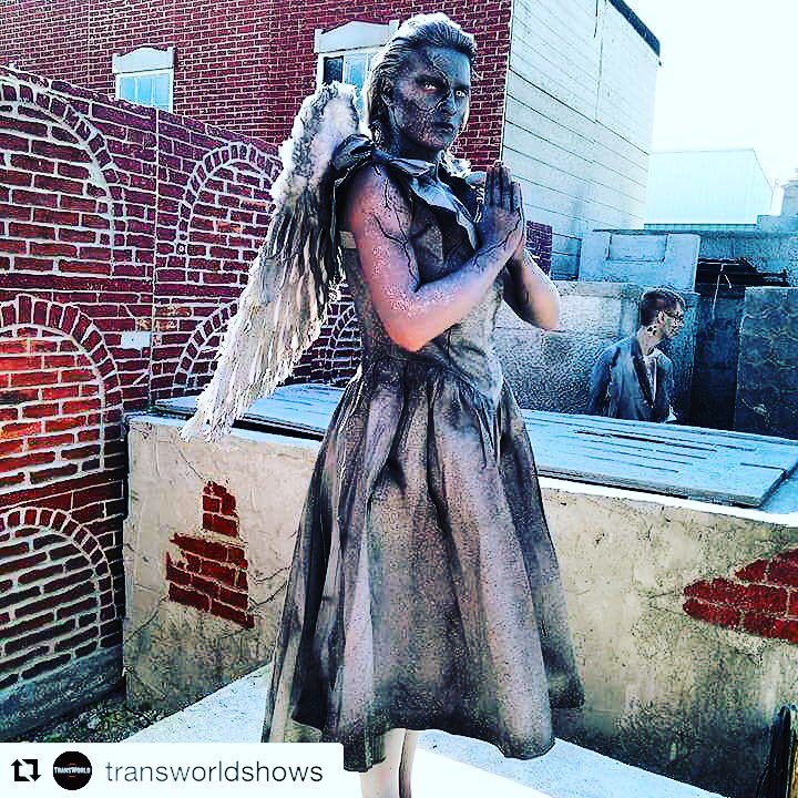 ScaryVisions's tweet photo. Actor from @fearfair at @MidwestHaunters #midwesthaunters #mhc2016 #hauntshow https://t.co/r0uLY87hT3