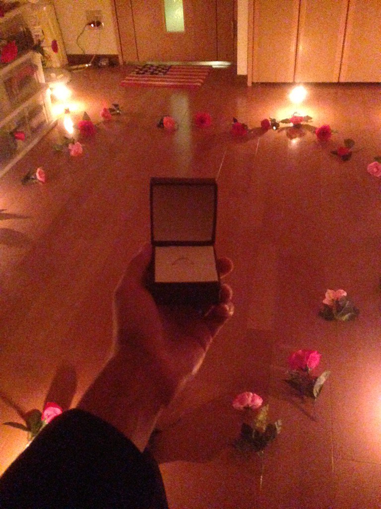 Gabicii6's tweet photo. Special day 💍💏👰
正式的に⚠️ https://t.co/AIgeHIkQ2d