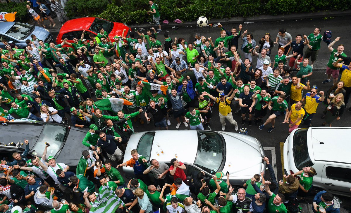 IrelandFootball's tweet photo. The streets of Paris have been turned green! #COYBIG https://t.co/4huKYJ6sv8