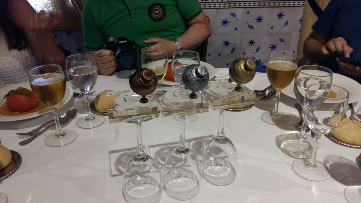 Un ujo comer con este original centro q tantos valores y buenos momentos encierra #espiraledublogs #chococharlas