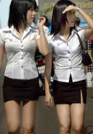 タイの女子大生の制服がセクシーすぎると話題にｗｗｗｗ