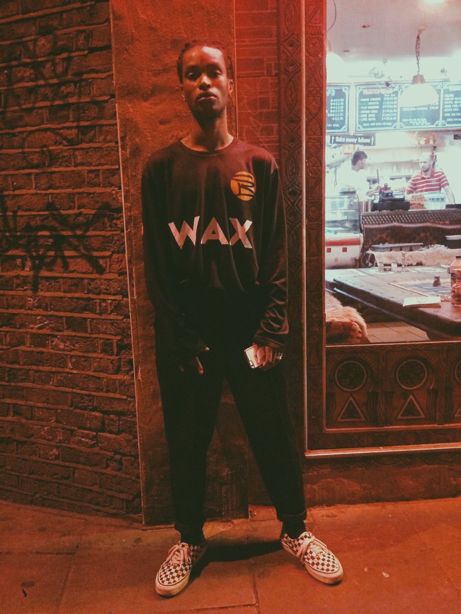 RicciQueens's tweet photo. Last night in East LDN https://t.co/SEwpwF03wR