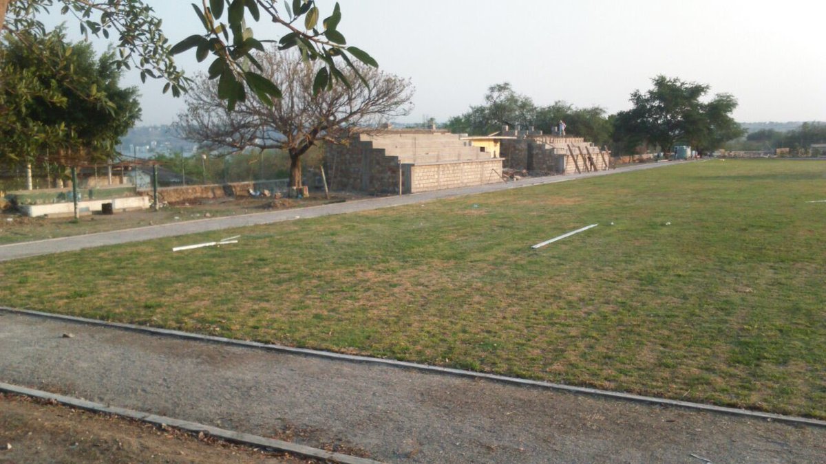 Prolagoteques's tweet photo. Esta obra y el campo de fut apoyo la arquitecta  patricia izquierdo de obras públicas del estado. #Tequesquitengo https://t.co/Rl7p2hehOd