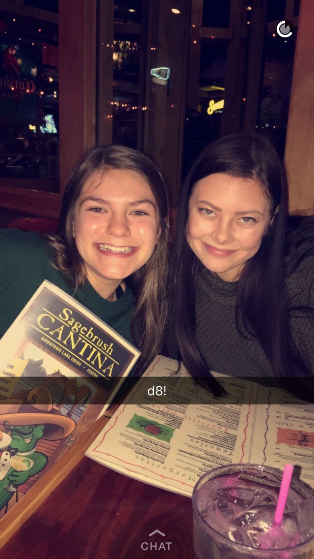 WildeEmilie's tweet photo. Happy birthday to one of my bestfriends ❤️ hope your 16th birthday is amazing!!! I love you 🌸 @lana_skrna https://t.co/T1aGOOx11I
