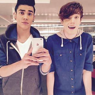 CD9_Forever21's tweet image. Rt por Alonso 
#MtvMatchNavarro
#MtvPopCD9 #MTVMIAW