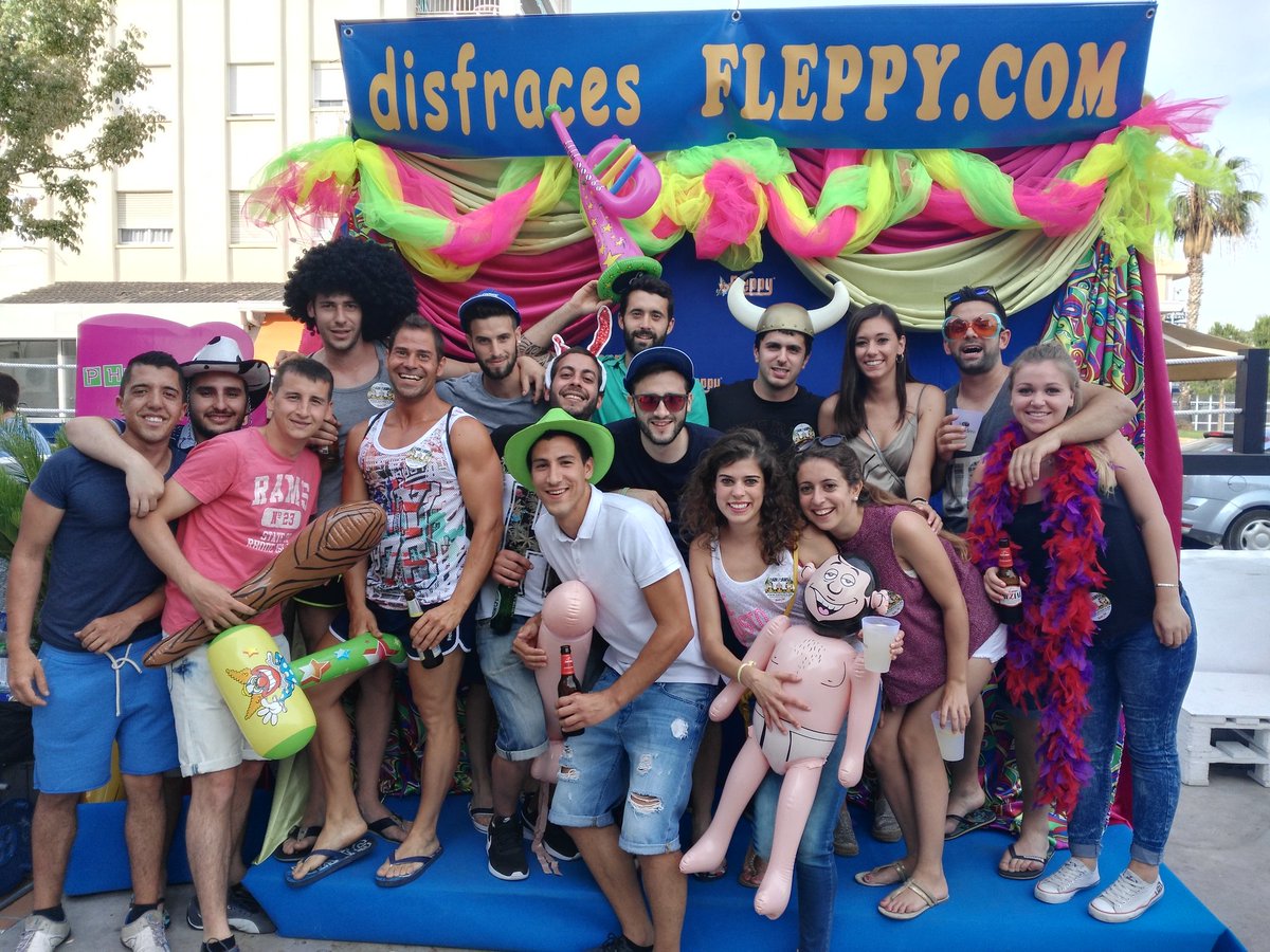 moi_91_'s tweet photo. Lo milloret !! Despedida Aideta !! 🔝🔝🔝 @Sansaruparty #sansarufleppy https://t.co/P5DPfbN0ve