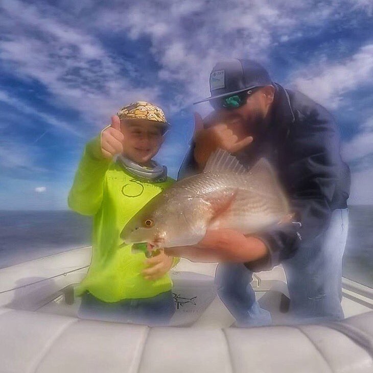 Outdoor Guide Pros' member <a href="/txfishingguide/">Texas Fishing Guide</a> with a great shot here! #outdoorguidepros #logiclures #texas #texasfishin