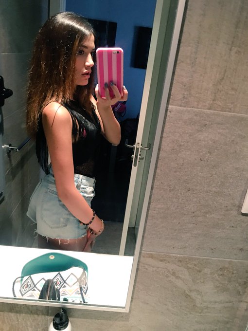 Besitos a todos ??? https://t.co/5RQqj2wdfd