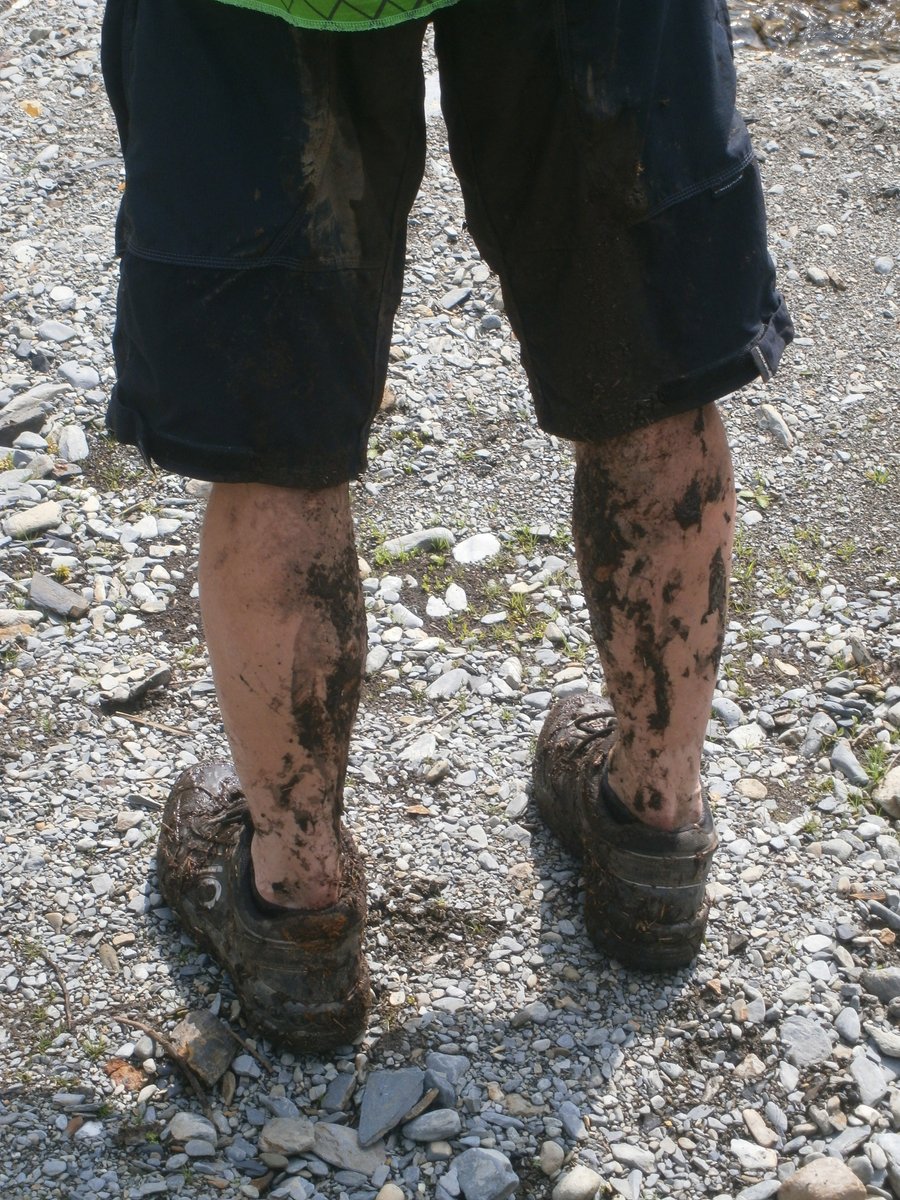 Shippers? More like Shipashore. Thanks <a href="/TeamBontMTB/">#TeamBont</a> for never letting it get dusty. #findyourwetpic #wales