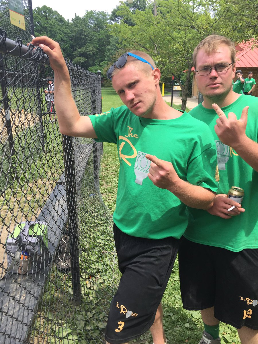 _The_Runs's tweet photo. Rumors are true. He's baaaaaack! #KaptainKev #2-2 #5hunna #GoRuns https://t.co/VqGh31Z5Qz