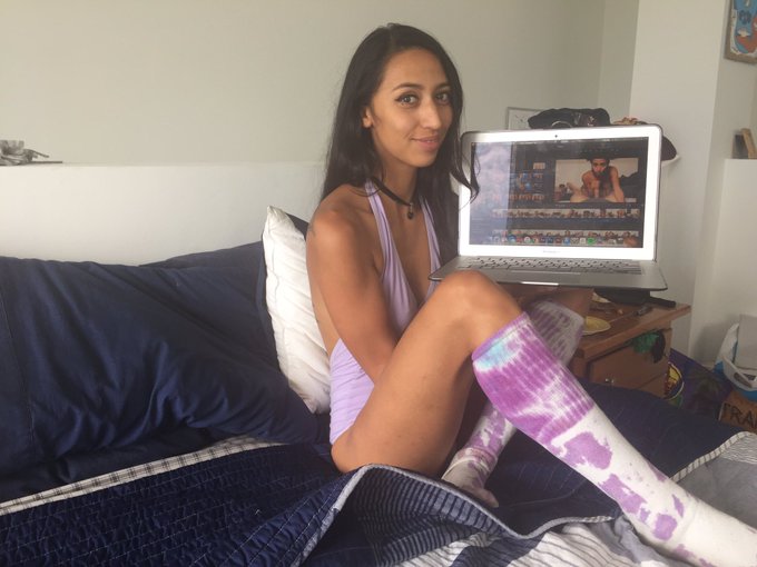Some video editing and just getting online. Join us in our room. https://t.co/qfYtDxOWlW @chaturbate<a href="/tag/chaturbate"class="tags"><span>#chaturbate</span></a>