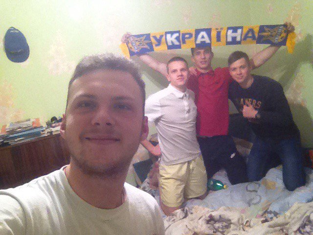 DenysHurin's tweet photo. Жмееем німців! https://t.co/L9imA03a8T