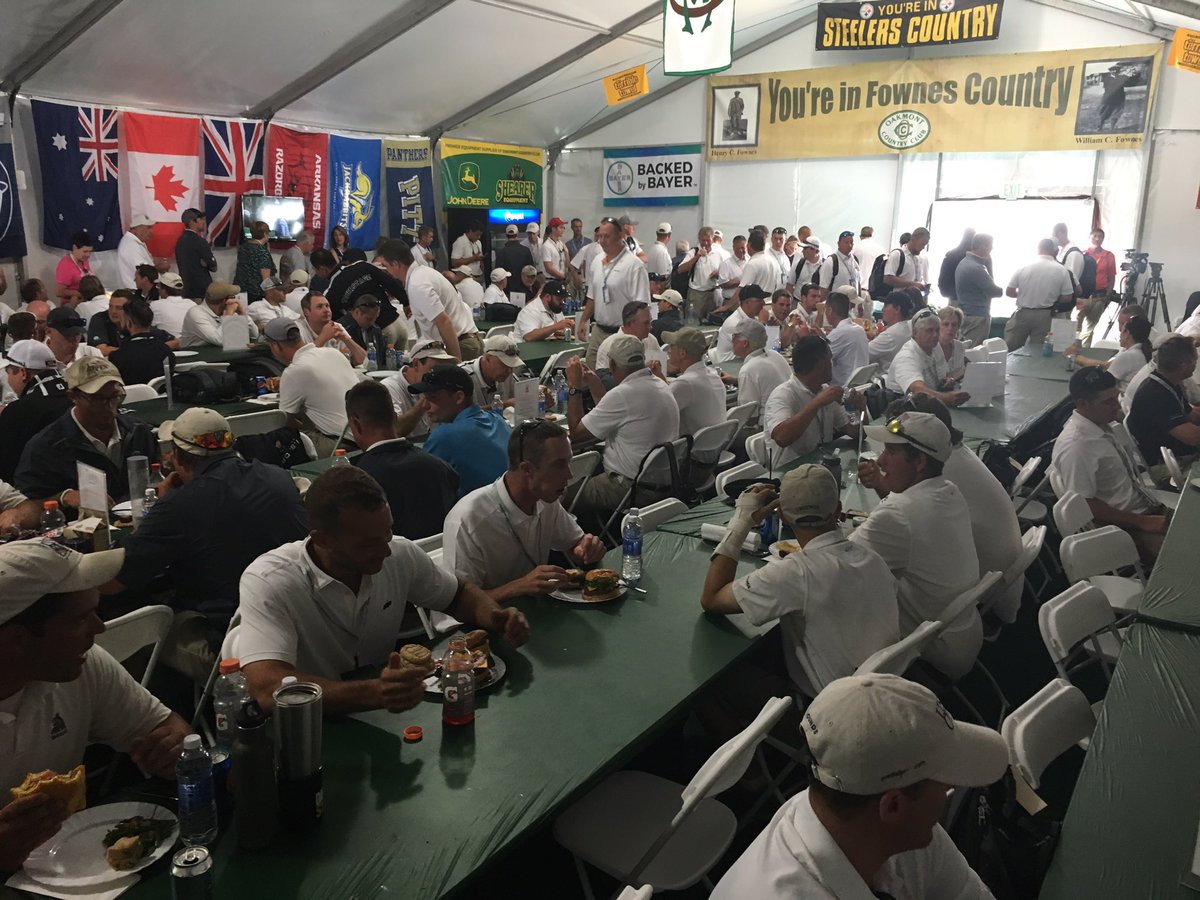 Golfdom's tweet photo. Packed house here at the maintenance facility! Mike Davis just addressed the crew. #16USOpen https://t.co/3nu2oXE3tb