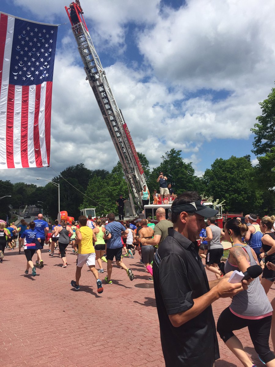 TweetWorcester's tweet photo. #WFD6K $550,000 back to the community over 16 Years. Thank you Lt. Franco! https://t.co/azhIQGeV1B