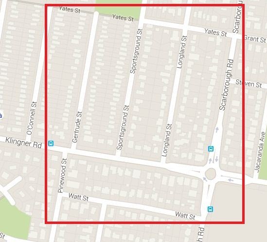 9NewsQueensland's tweet photo. UPDATE: It is believed there may be others inside the residence at Redcliffe. #9News https://t.co/t02TYVgiyv