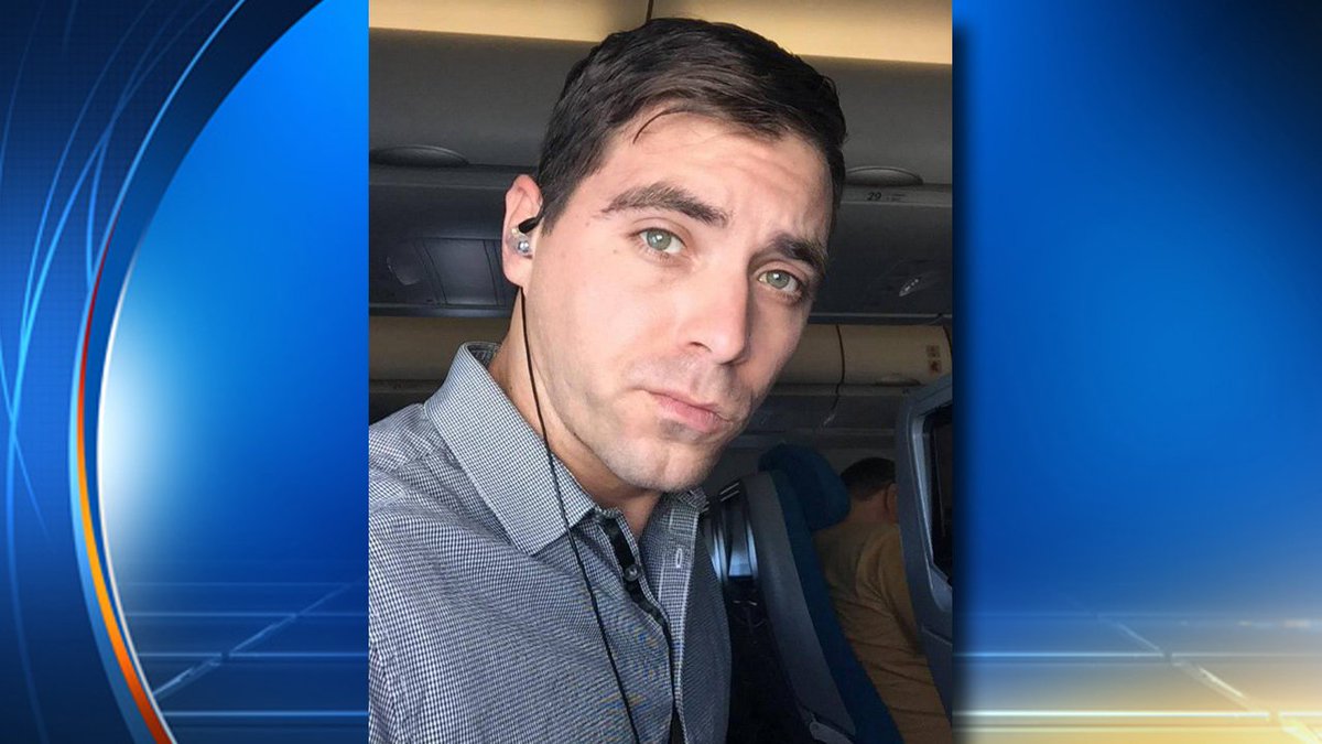 Edward Sotomayor was one of those killed in the Orlando massacre, here's his story bit.ly/1PV7n8Y?utm_me… https://t.co/EUmUvXGfTC