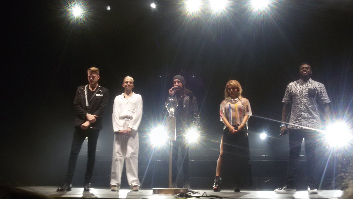 BeckerTanja99's tweet photo. @PTXofficial Thank you for the best night ever.I will never forget this Day.I love you so much😙Thank you for all. 💕💞 https://t.co/isbv4y18pg