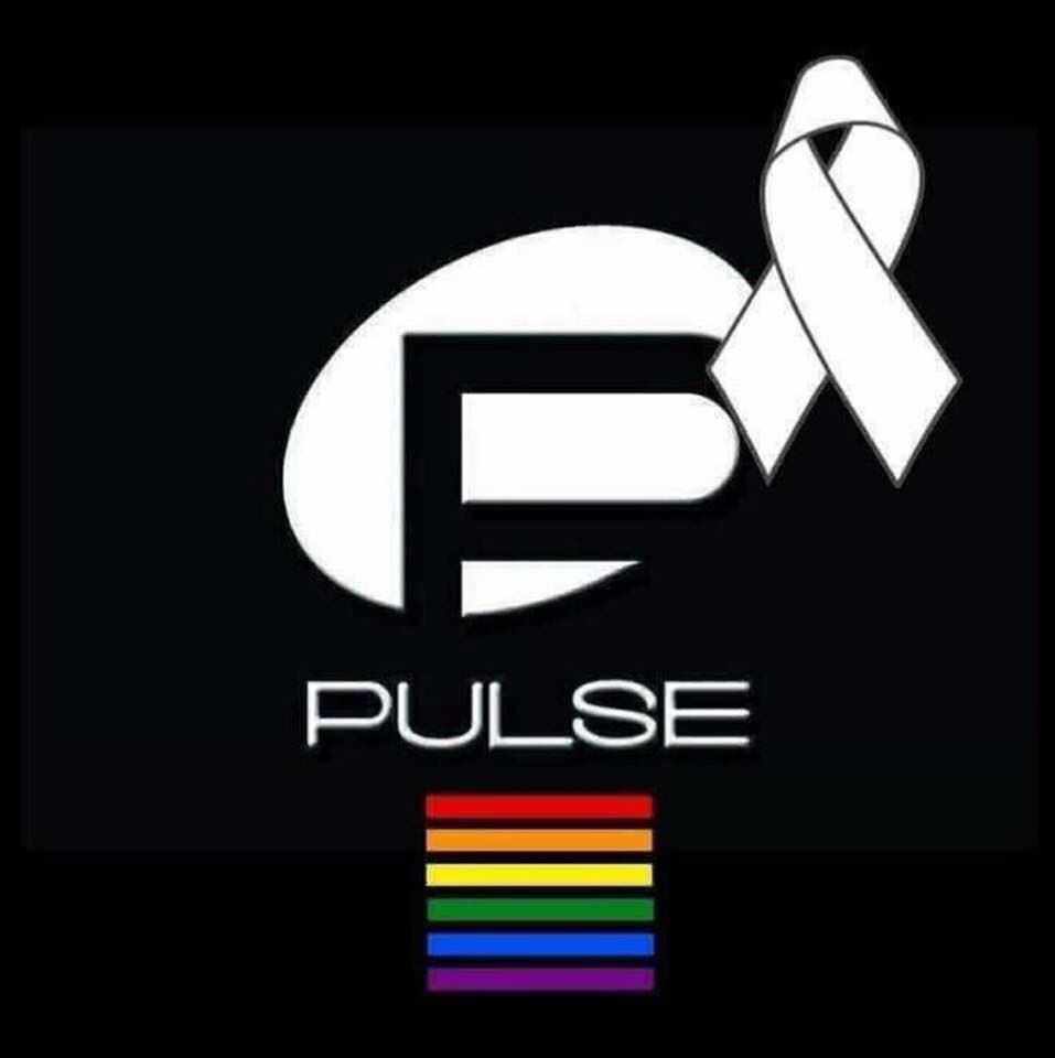 TSbritneylove's tweet photo. Praying for #Orlando #LGBT #PulseNight I love you all https://t.co/cBmrC7dAsI