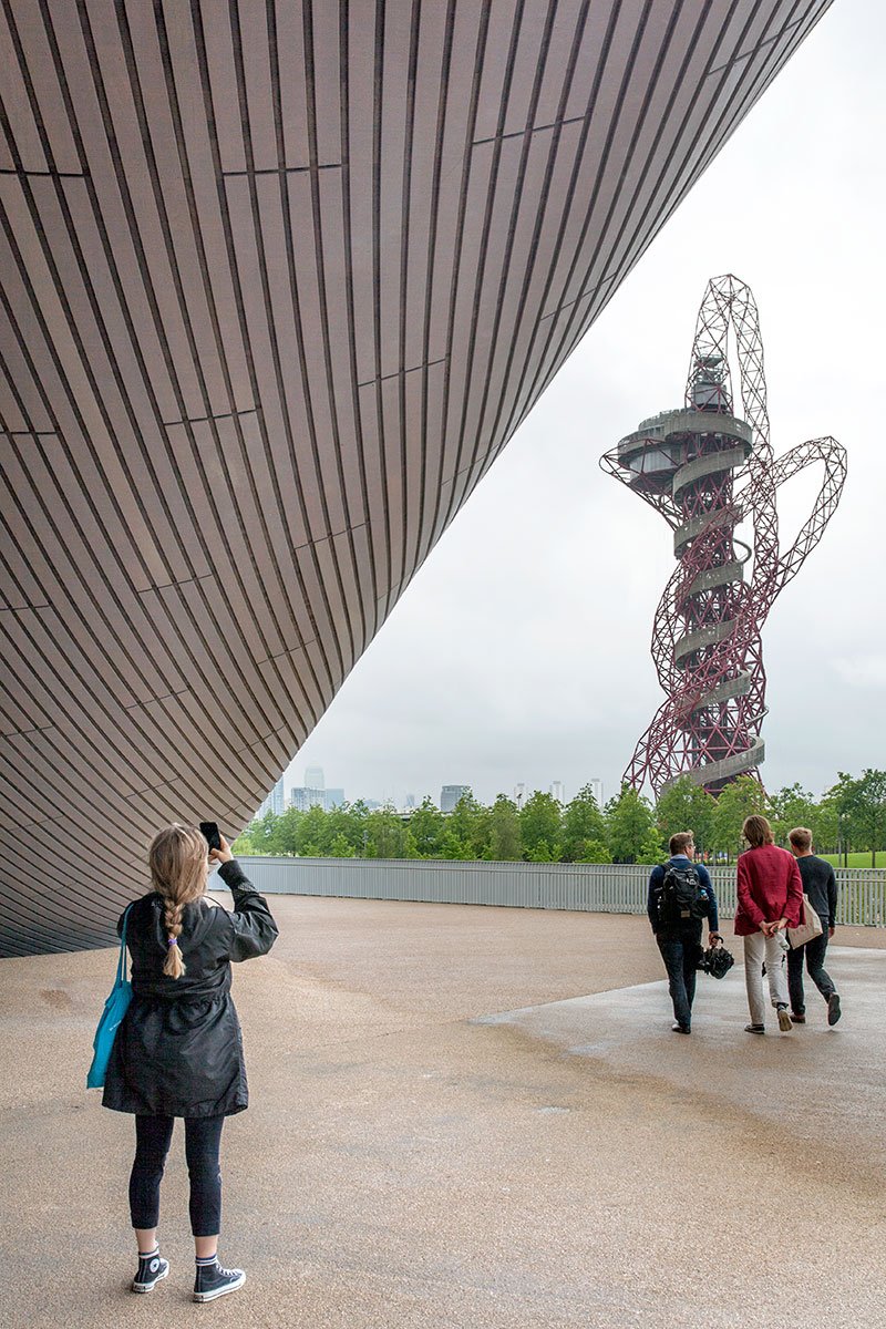 Zaha Hadid, London Aquatics Centre, 2011 <a href="/ZHA_News/">Zaha Hadid</a>