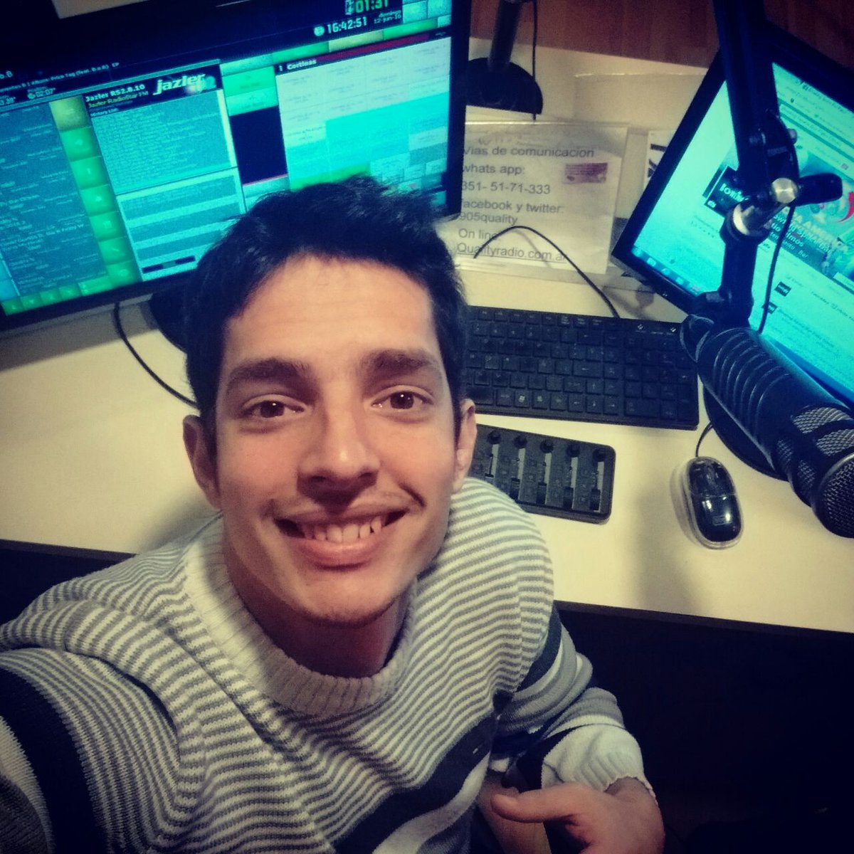 905quality's tweet photo. @mondinogaston es #WeekendQuality en la radio..
Hasta las 22 hs hacemos el finde juntos..
RT y participás https://t.co/wAWZIEi5KN