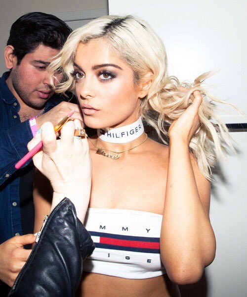 arianagfallfor's tweet photo. Bebe Rexha https://t.co/6l55Myc47N